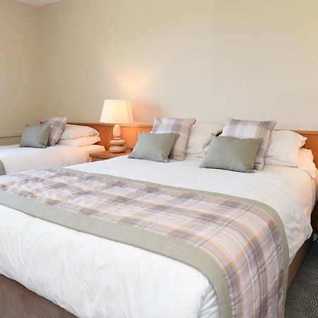 Hotel Whispering Pines Crosshaven Exterior foto