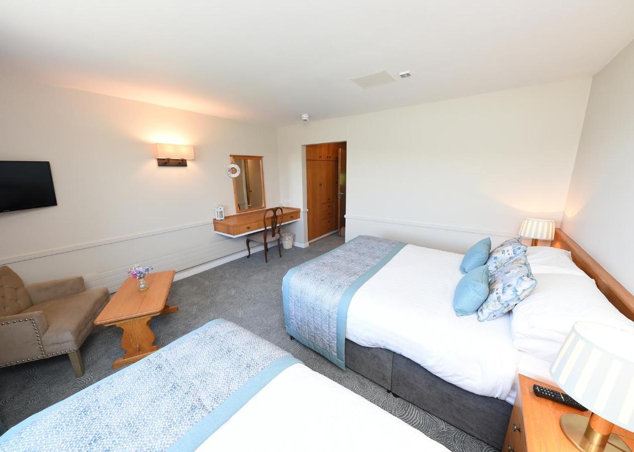 Hotel Whispering Pines Crosshaven Exterior foto