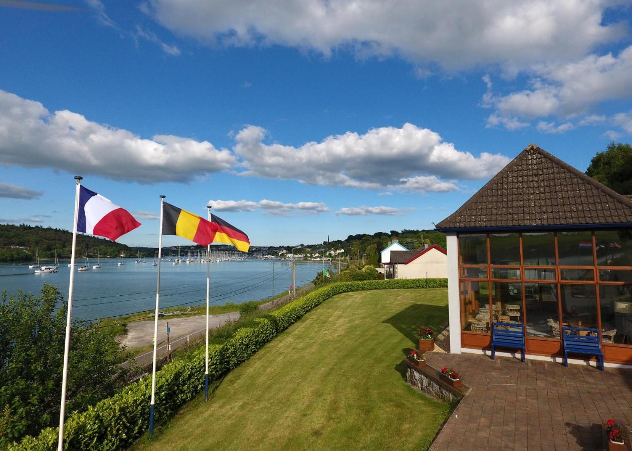 Hotel Whispering Pines Crosshaven Exterior foto