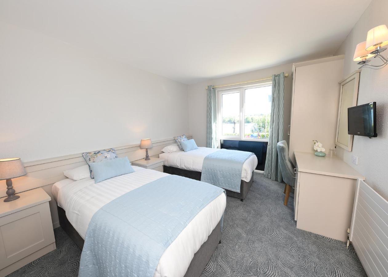 Hotel Whispering Pines Crosshaven Exterior foto